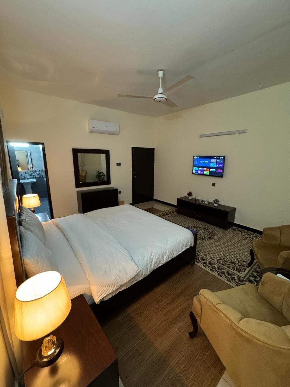 Park View Residency Hotel Islamabad Bagian luar foto