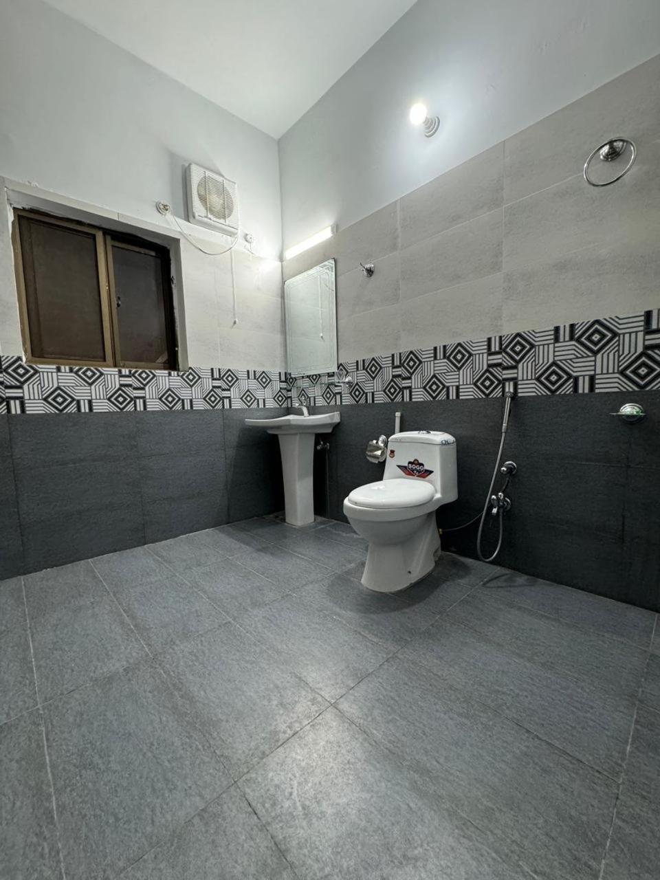 Park View Residency Hotel Islamabad Bagian luar foto